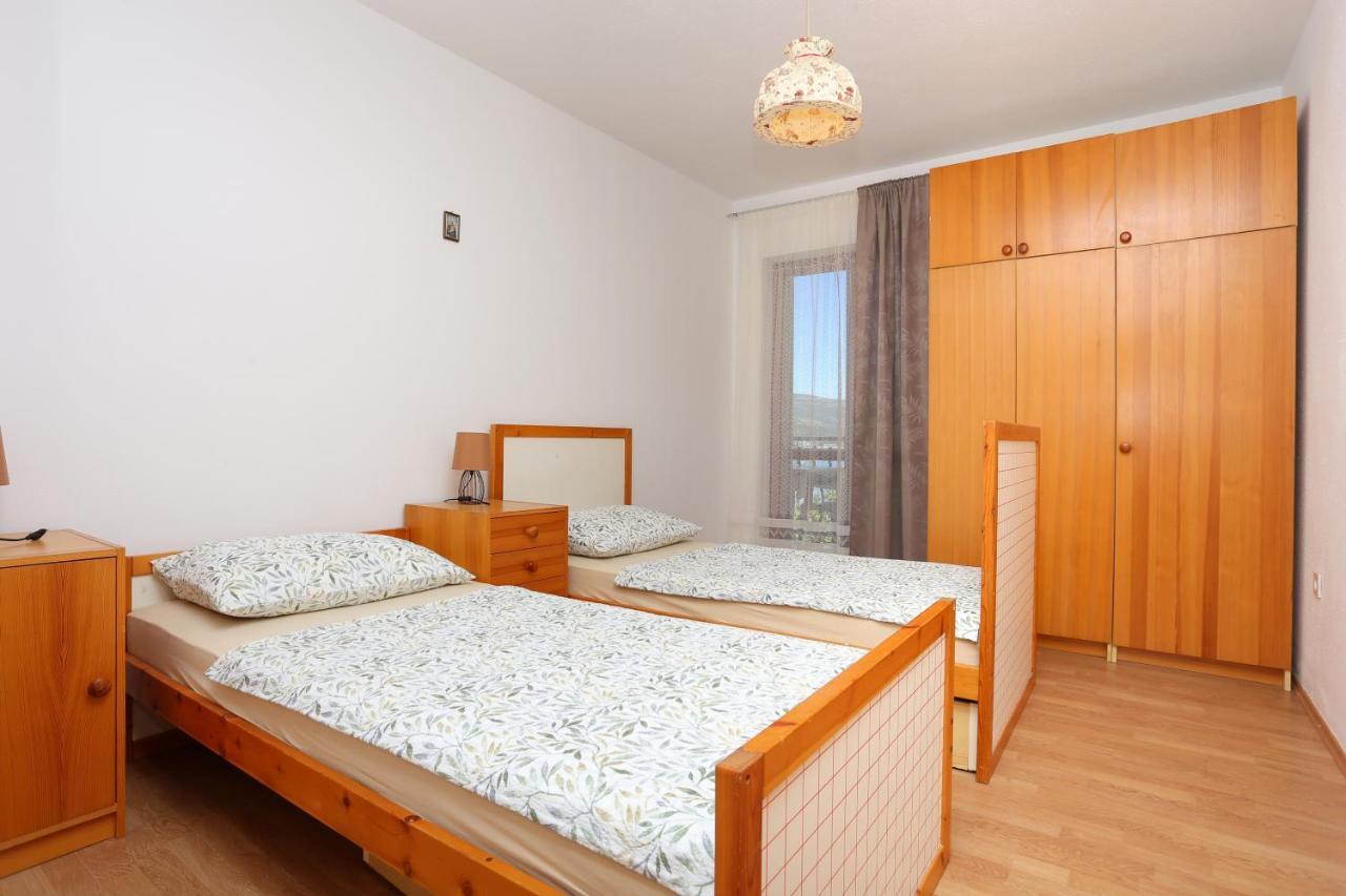 Apartments By The Sea Arbanija, Ciovo - 17332 Trogir Eksteriør billede